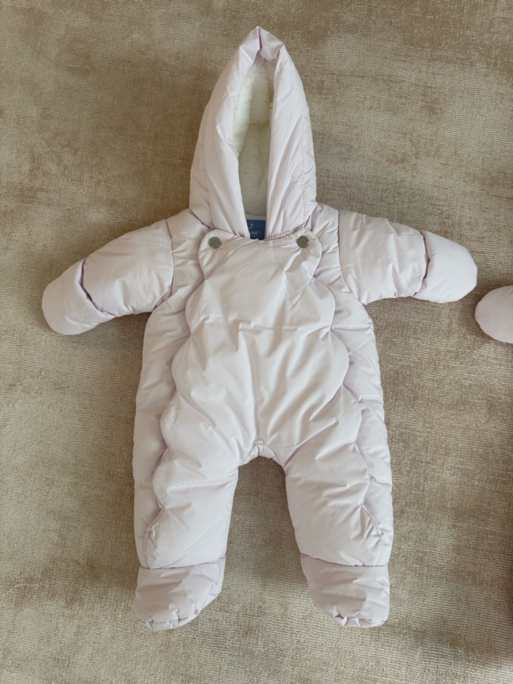 Jacadi Baby girl nylon snowsuit - light powder pink.
1M